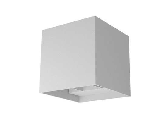 Nástenné LED svietidlo Vary matne biele, 2x10W, 3000K, 12cm